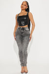 Tall It's Giving High Stretch Curvy Skinny Jeans - Acid Wash Grey