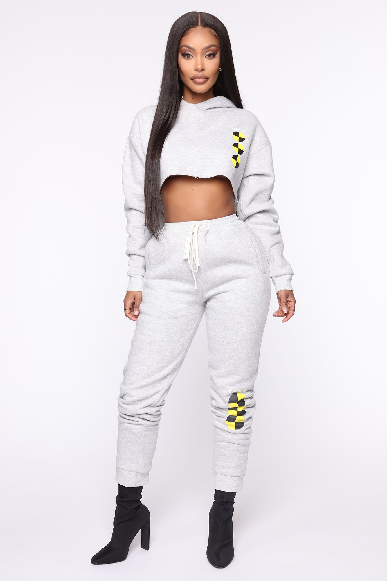 Bad Bitch Alert Cropped Hoodie - Heather Grey – Fashion Nova