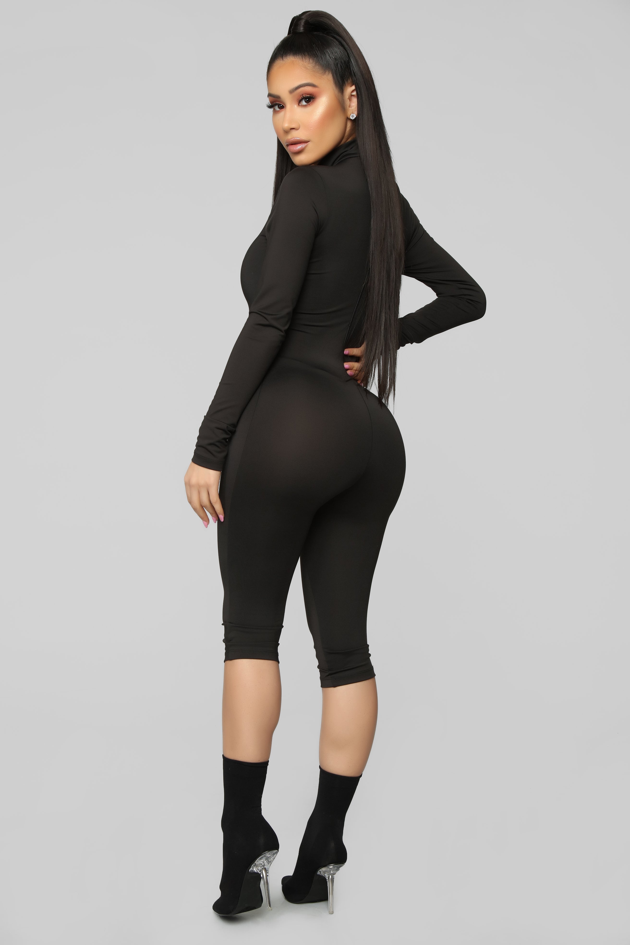 Ready For It Crop Jumpsuit - Black – Fashion Nova