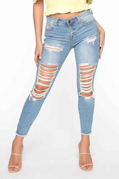 Jade Distressed Jeans - Light Blue Wash – Fashion Nova