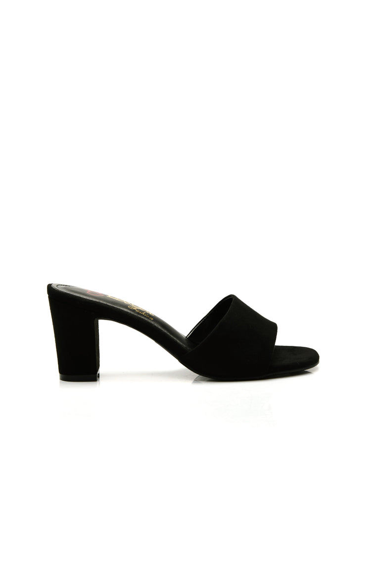 So Cute Heeled Sandal - Black, Shoes 