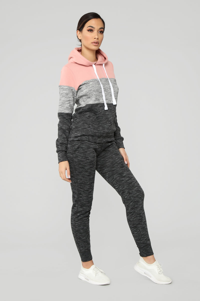 Relaxed Vibe Colorblock Hoodie - Mauve Pink | Fashion Nova, Knit Tops ...