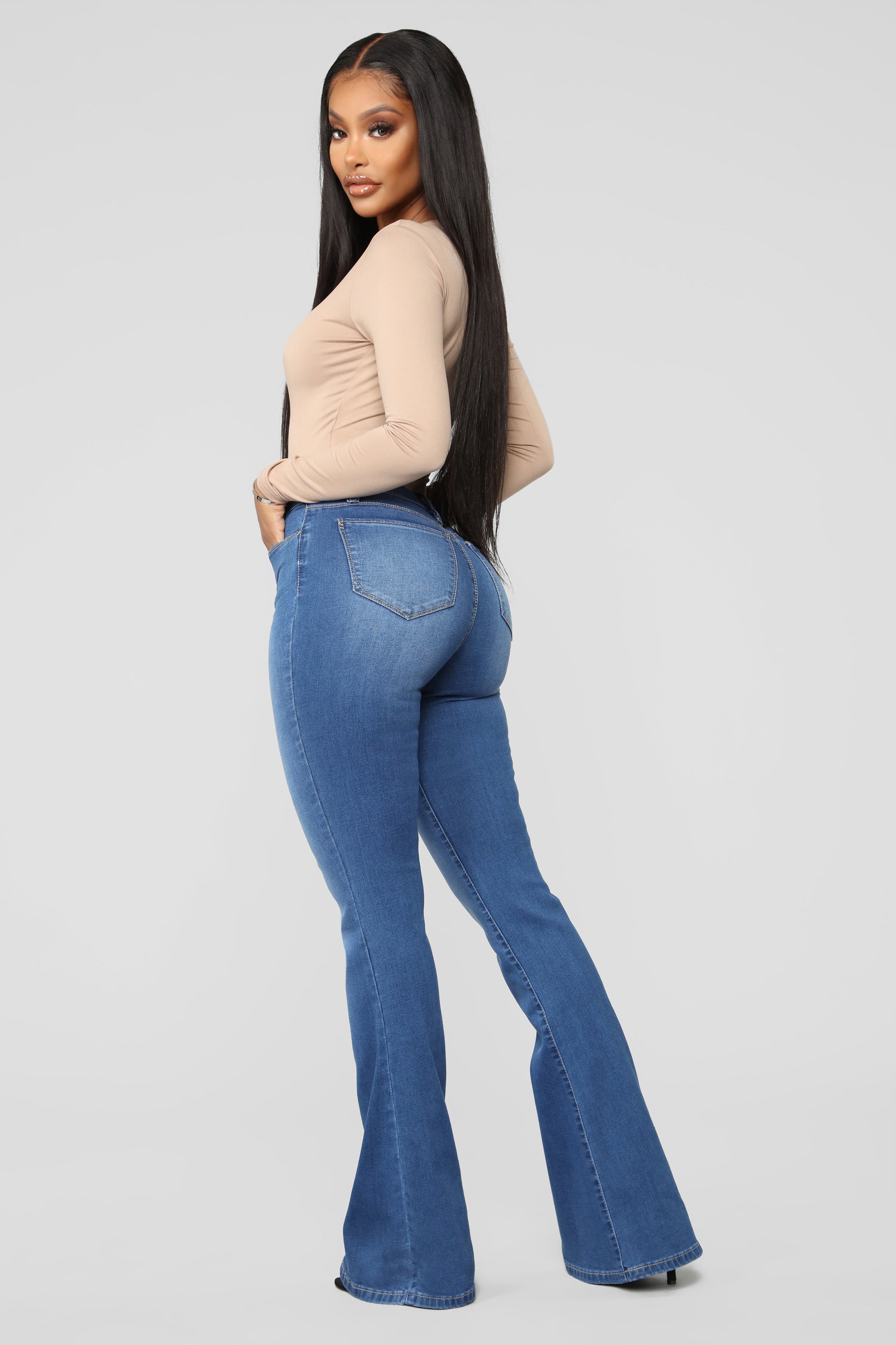 Jodie High Rise Flare Jeans - Medium Blue Wash – Fashion Nova