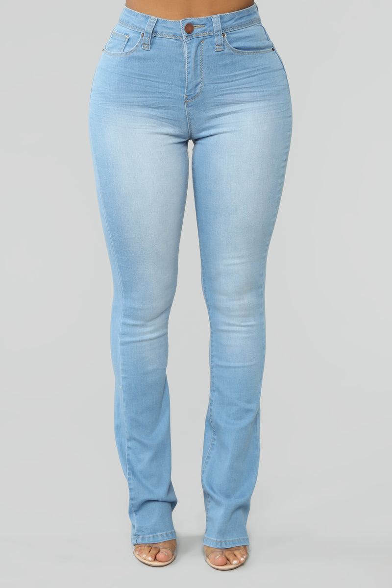 Buy > womens light blue bootcut jeans > in stock