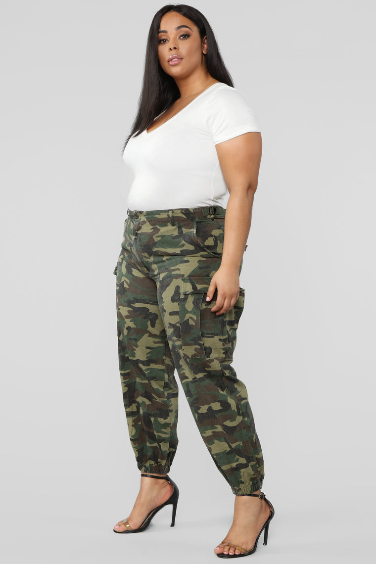 camouflage pants for plus size women