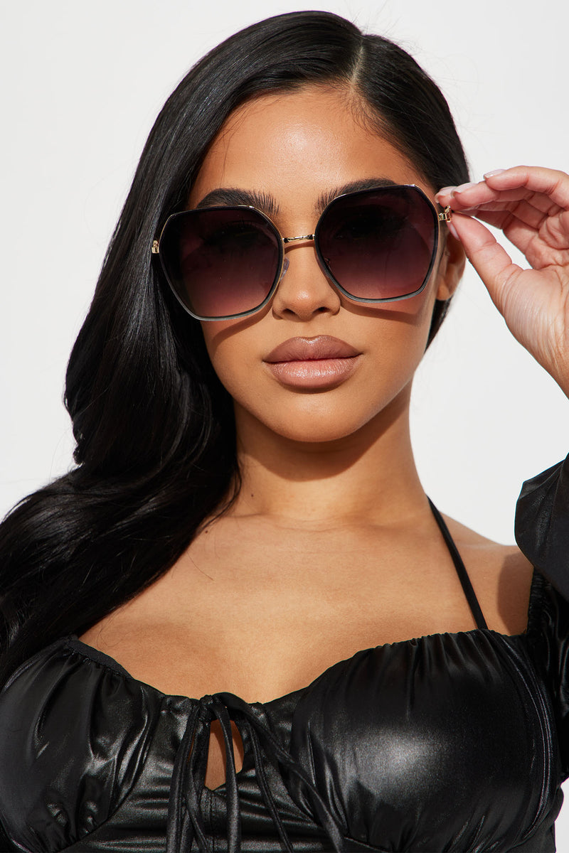 Hitting The Beach Sunglasses Black Fashion Nova Sunglasses