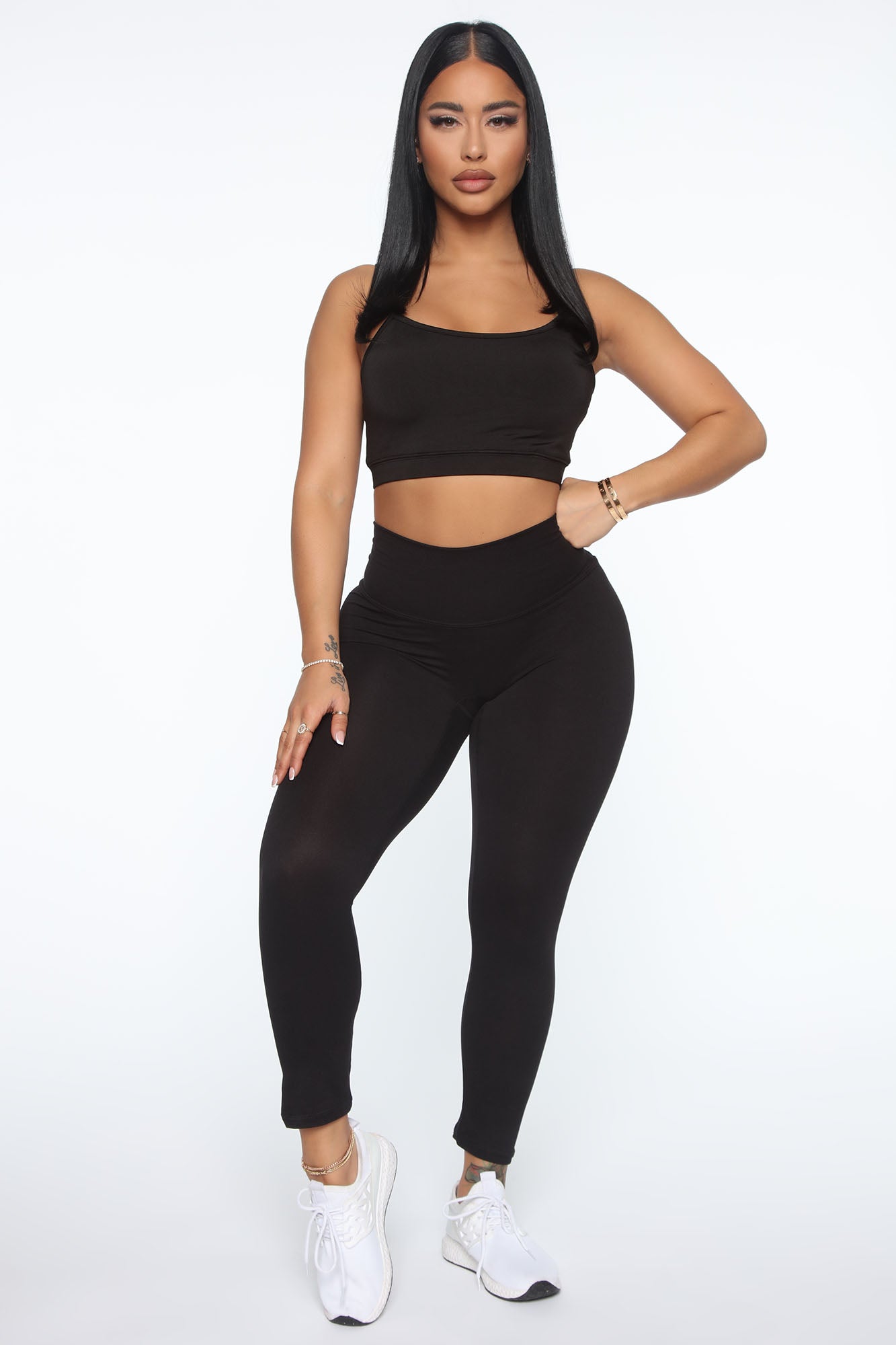 Simplistic Girl Active Sports Bra - Black – Fashion Nova