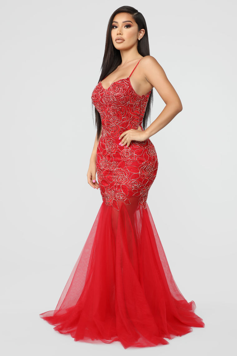 At Last Gown - Red – Fashion Nova