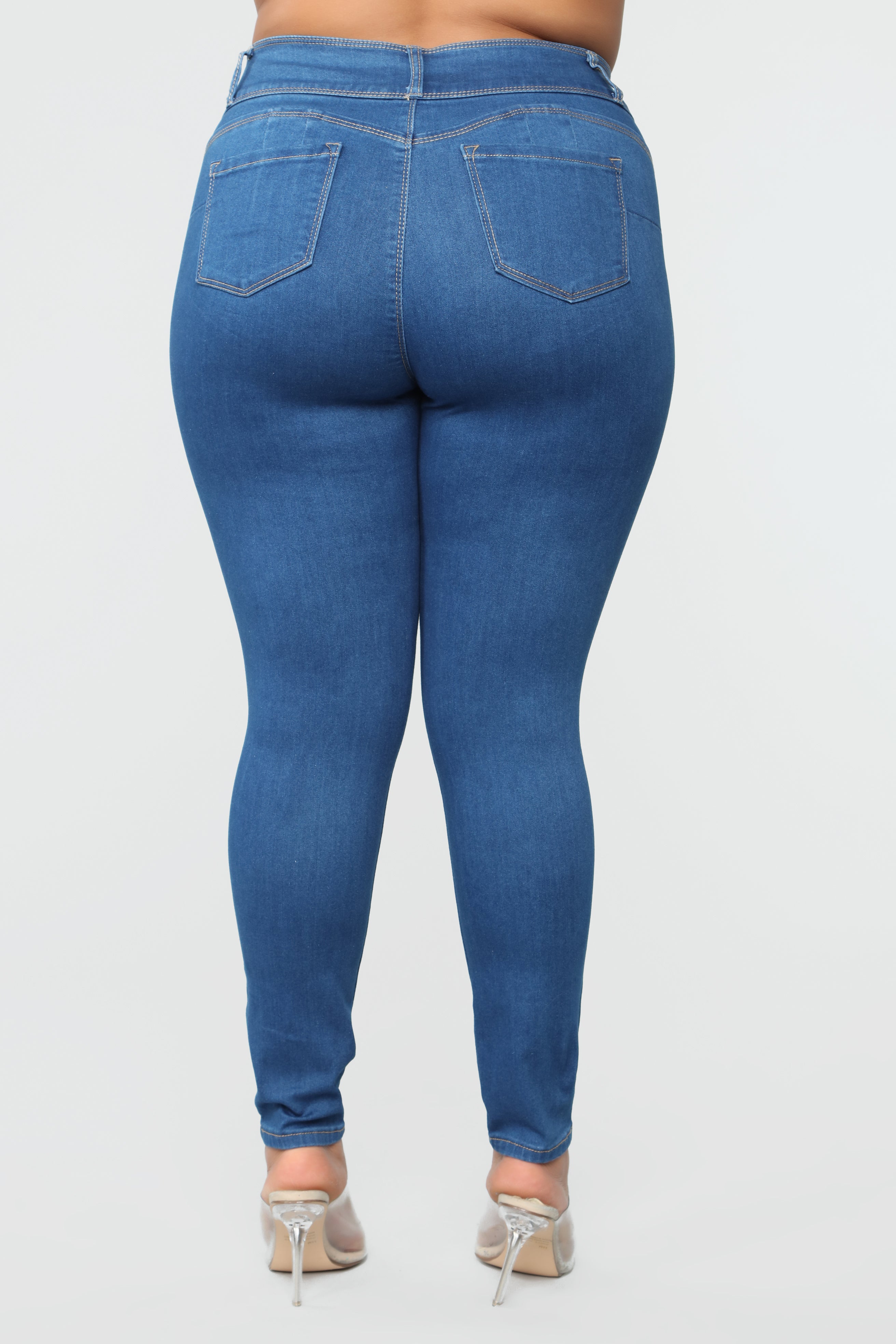 With Ease Booty Shaping Jeans - Medium – Fashion Nova