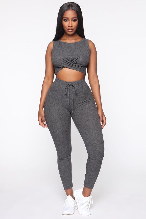 womens nike leggings and top set