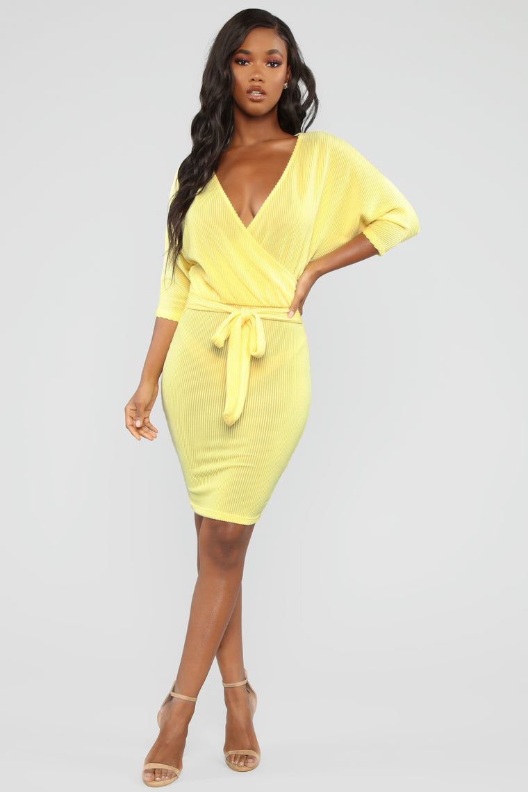 Vivid Vibe Belted Midi Dress - Yellow