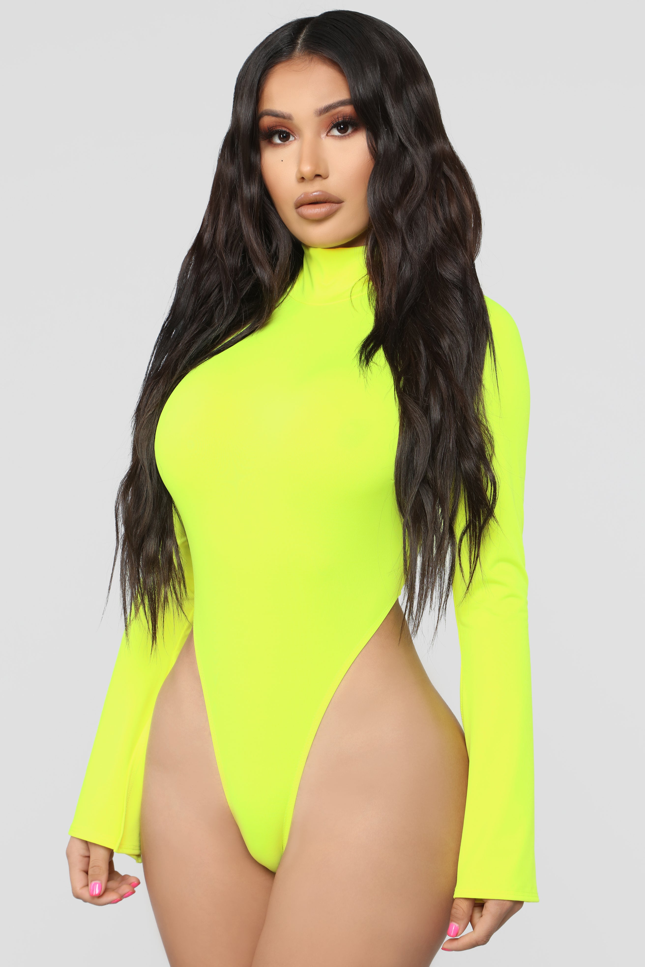 Lexi Mock Neck Bodysuit - Neon Yellow – Fashion Nova