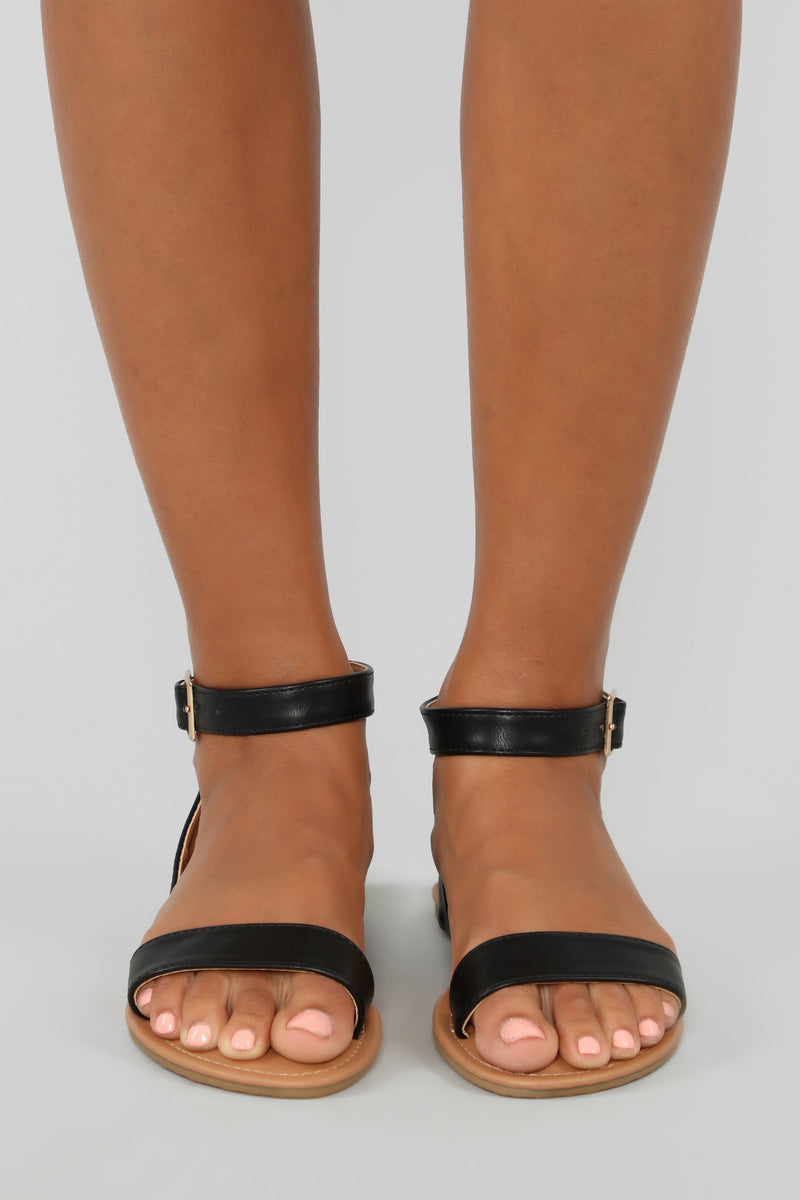 Reflection Flat Sandals - Black | Fashion Nova, Shoes | Fashion Nova