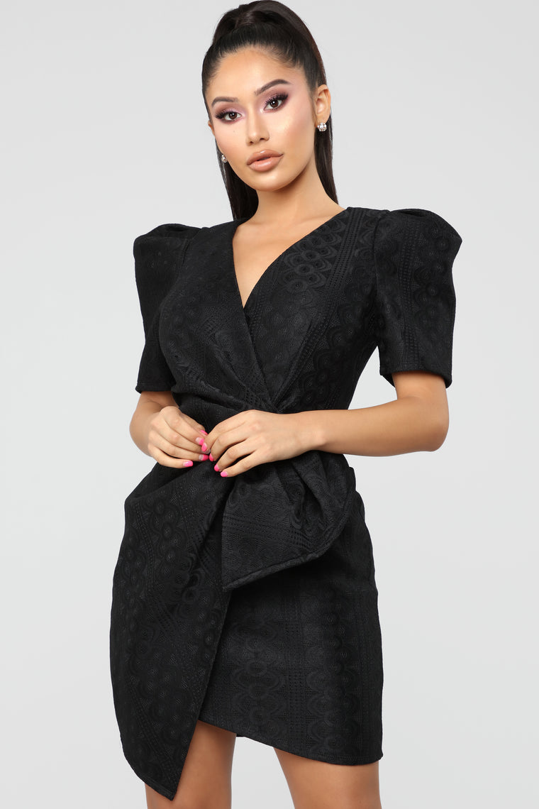 fashion nova short black dress