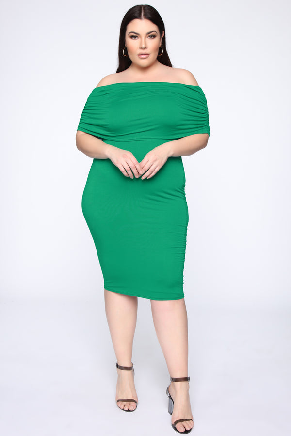 Plus Size & Curve Clothing | Womens Dresses, Tops, and Bottoms | 18