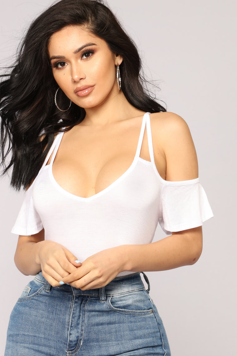 Модели из fashionnova. Tank Top. Tank Top girl. Каырины топ.