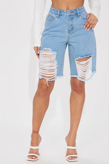 Kassidy Distressed Bermuda Shorts - Fashion Fashion Jean Wash Nova, Nova | Light Shorts 