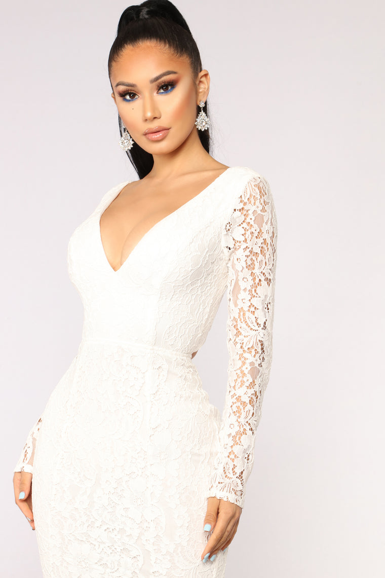 fashion nova rendezvous lace dress