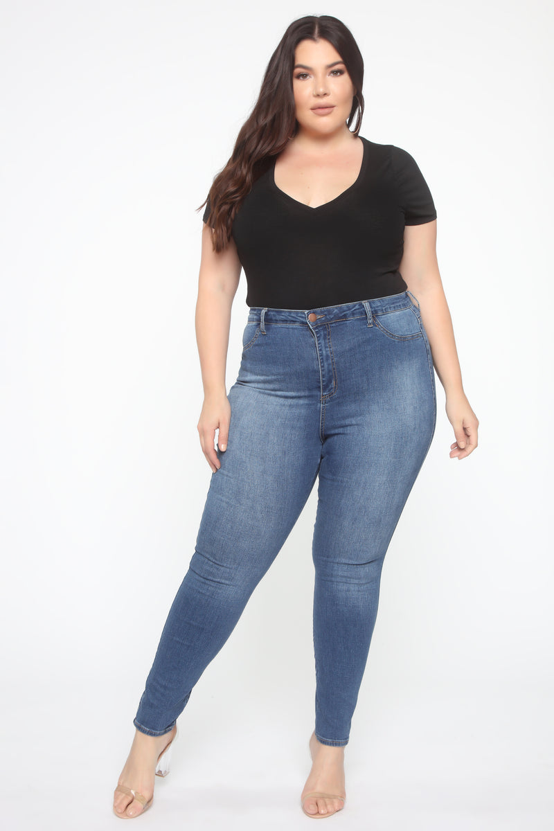 Jess V Neck Short Sleeve Top - Black | Fashion Nova, Basic Tops ...