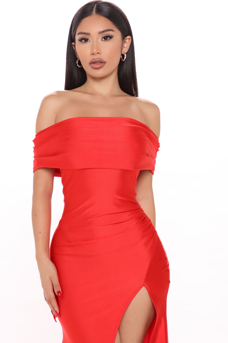 red maxi off the shoulder dress