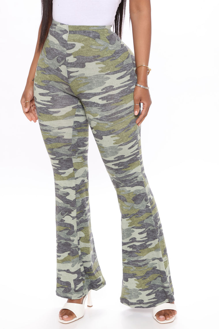 camouflage flare pants