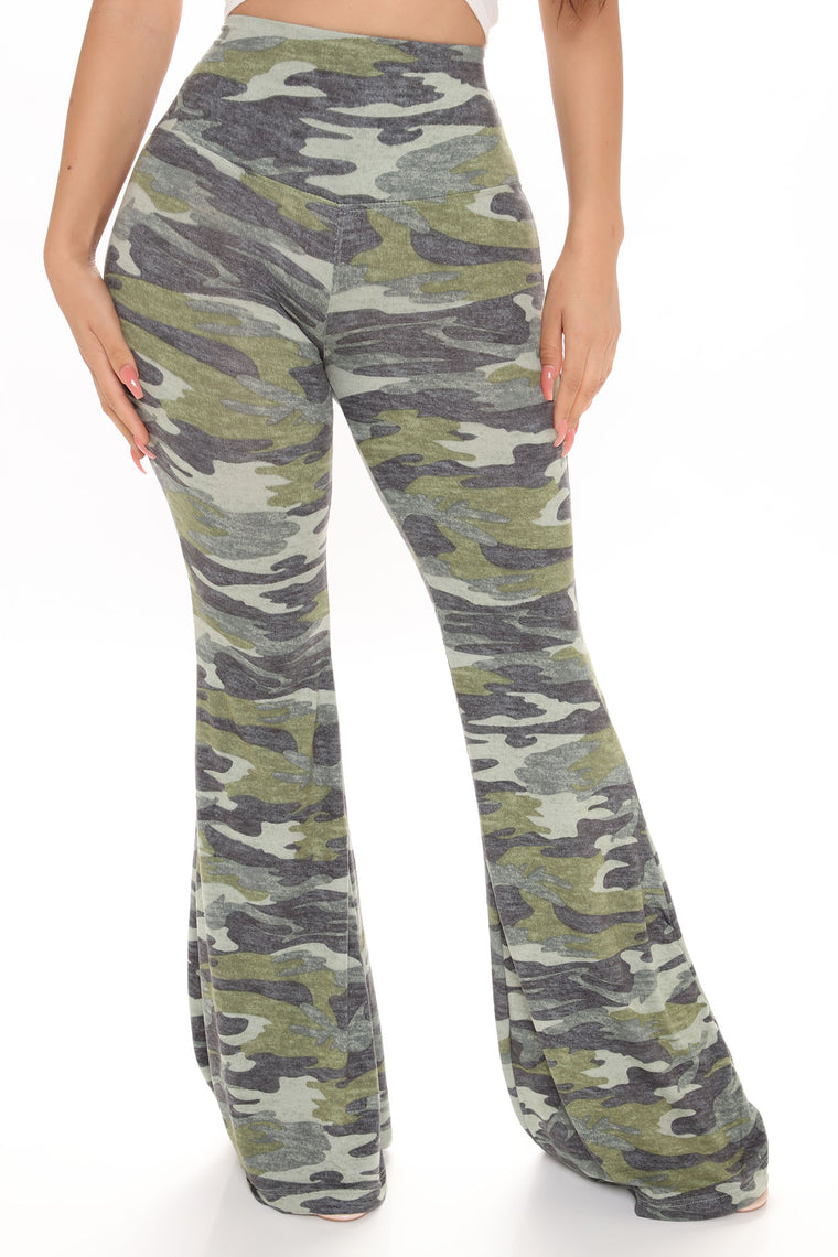 camouflage flare pants