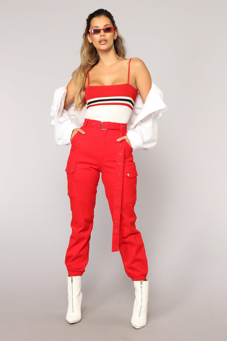 red cargo pants outfit