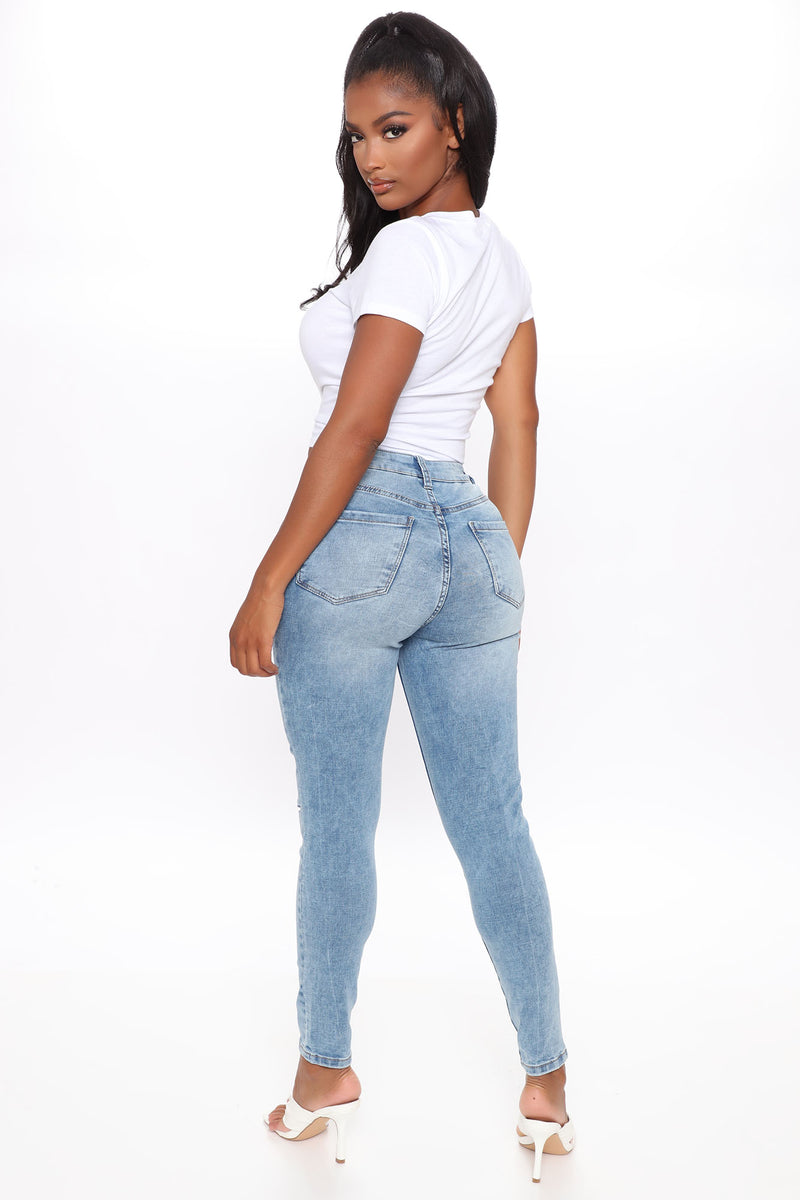 She's Got It All Mid Rise Skinny Jeans - Light Blue Wash, Jeans ...