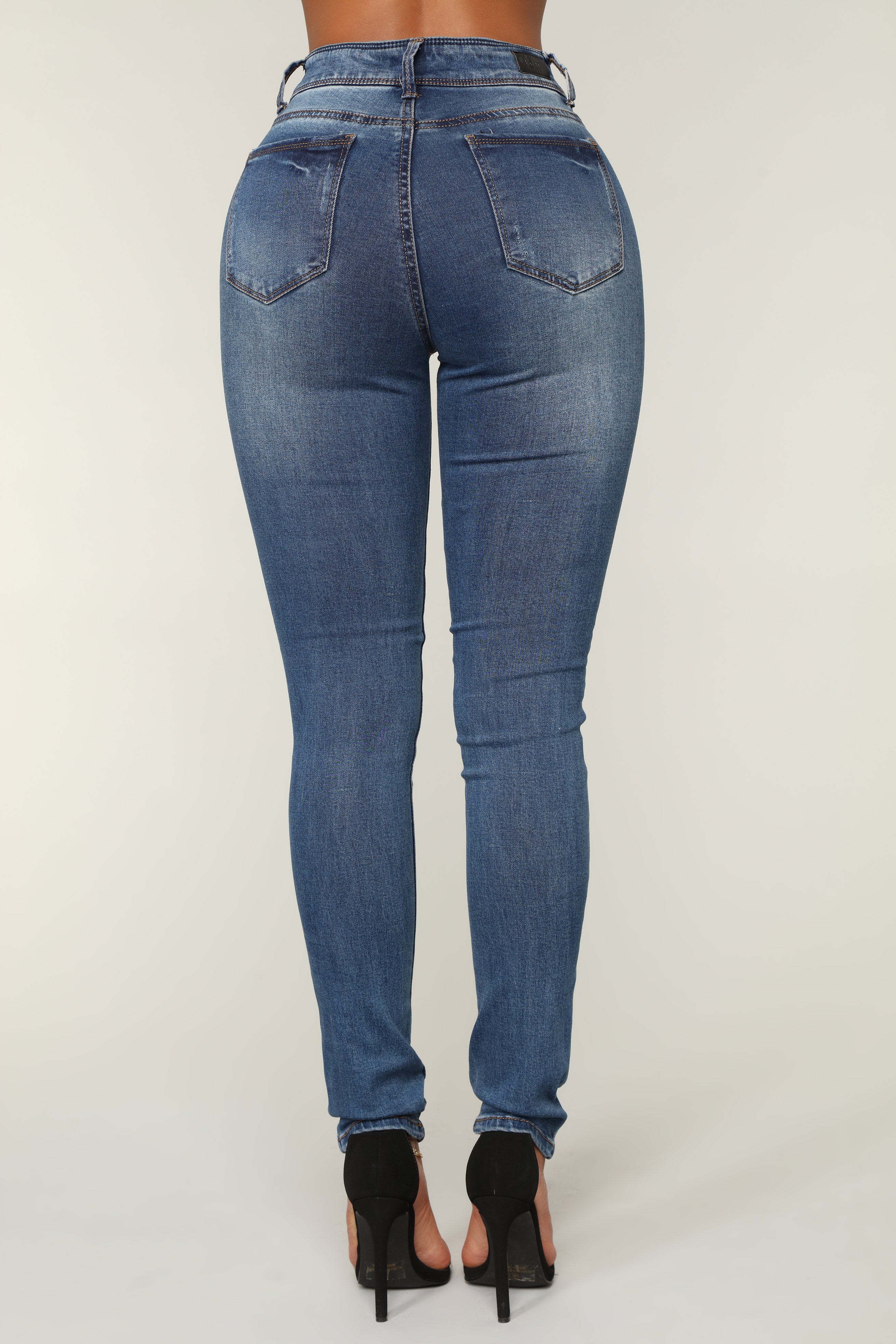 Middle of the Dance Floor Skinny Jeans - Medium Blue Wash