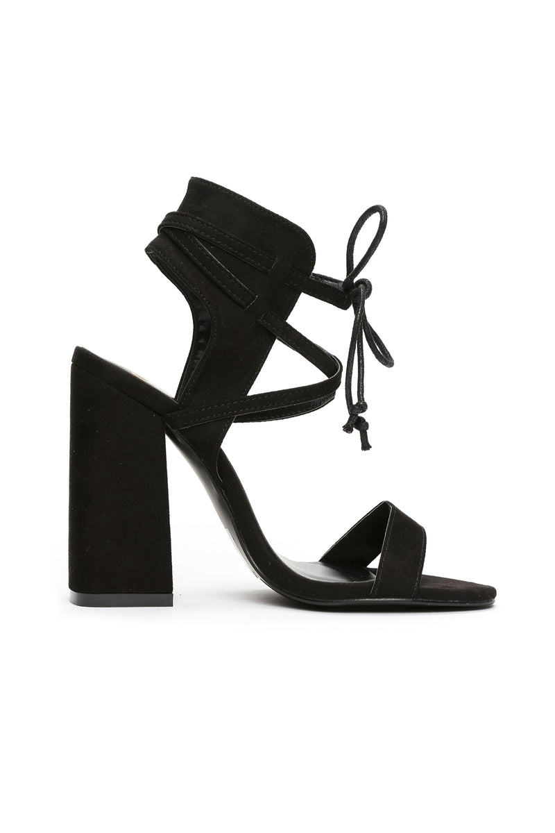 Block It All Out Heel - Black | Fashion Nova, Shoes | Fashion Nova