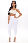 Lean On Me Leggings - White