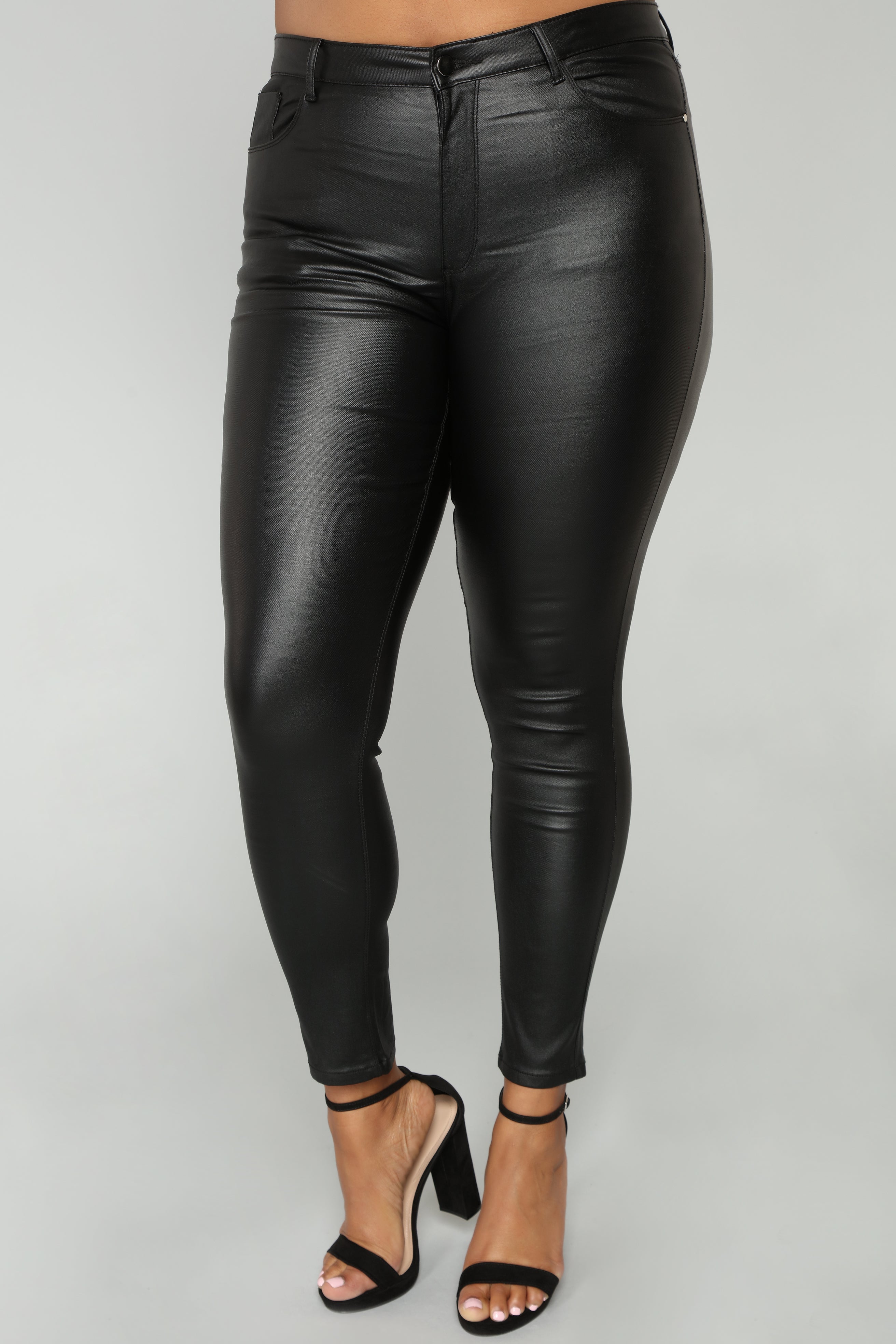 Smoke On Water Coated Pants - Black – Fashion Nova