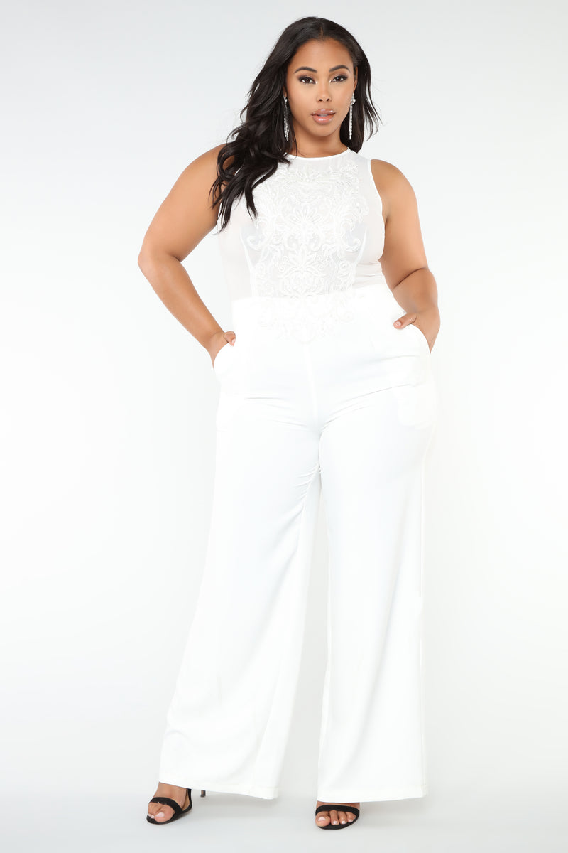 Plus Size & Curve Clothing | Womens Dresses, Tops, and Bottoms