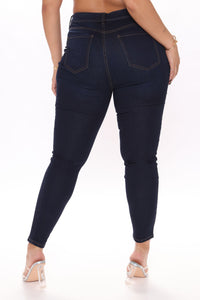 Flex Game Strong Low Rise Skinny Jeans - Dark Blue Wash – Fashion Nova