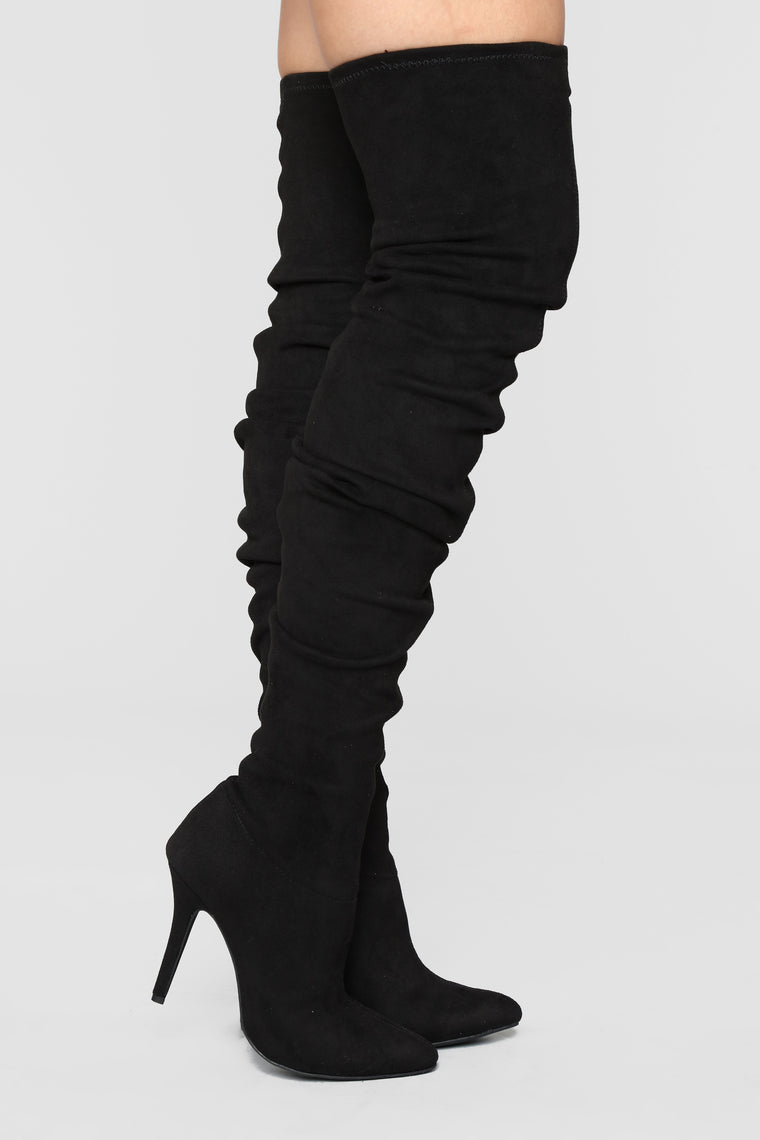 knee high boots fashion nova