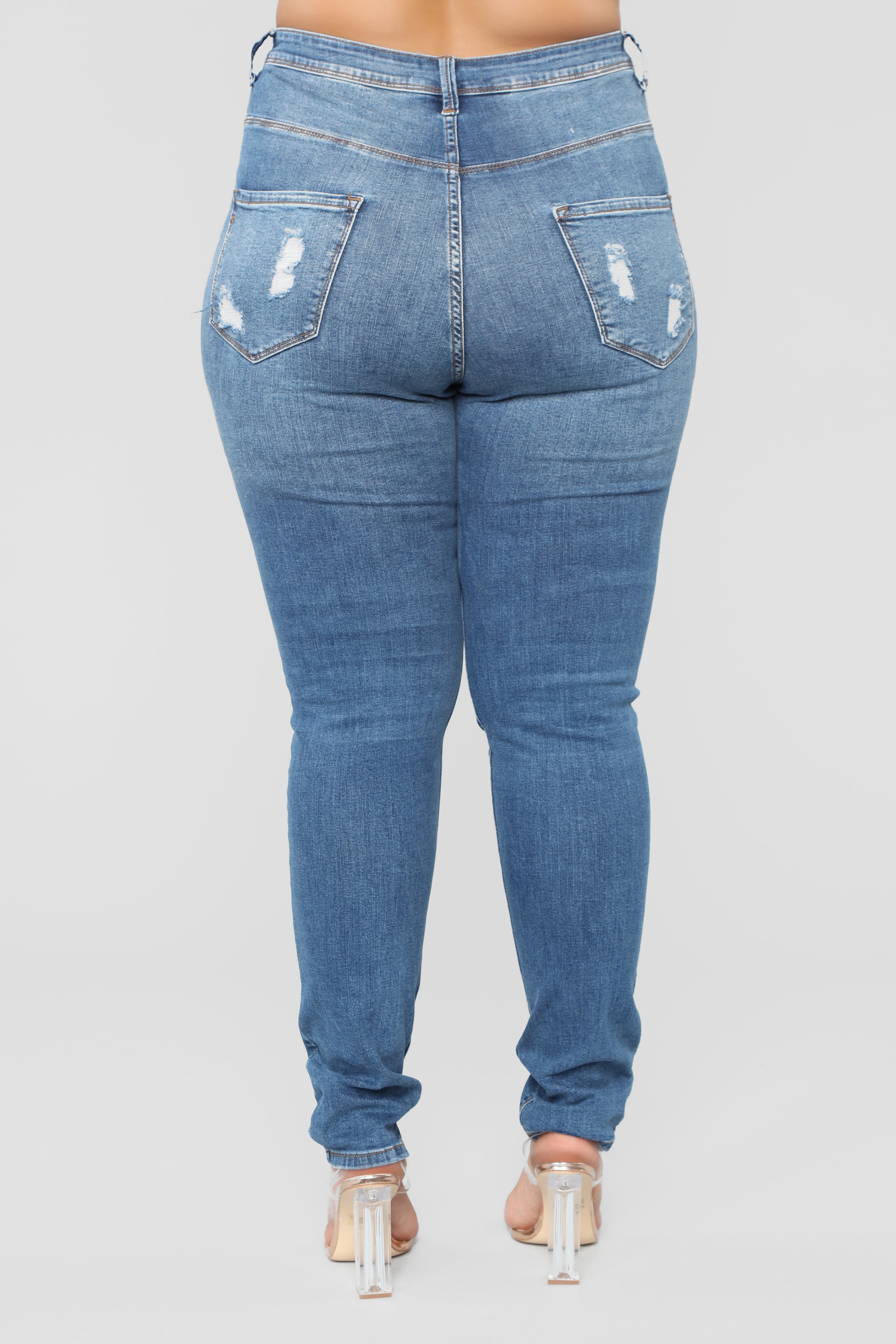 Heavy Lifting Jeans - Medium Blue – Fashion Nova