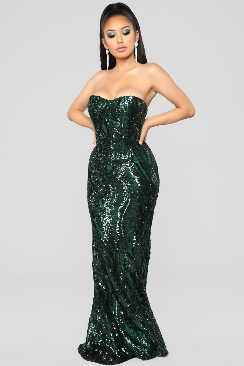 emerald green dress fashion nova