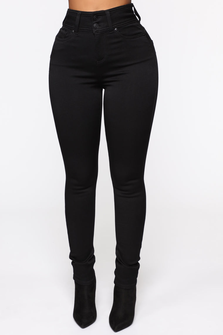 tight black skinny jeans