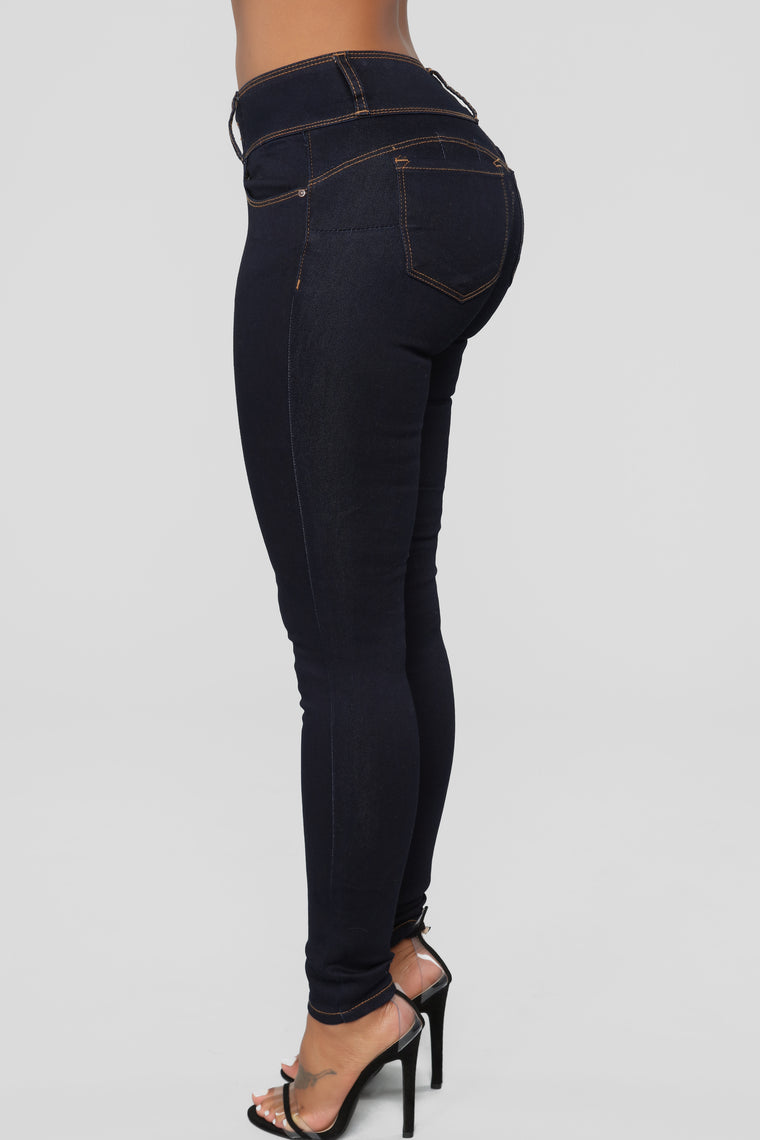 Round Of Applause Booty Shaped Jeans - Dark Denim