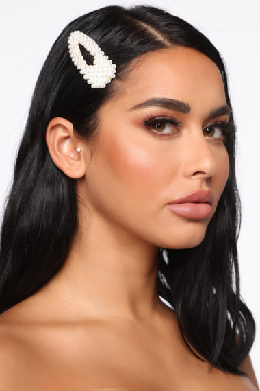 Kassie Pearl Hair Clip - Ivory