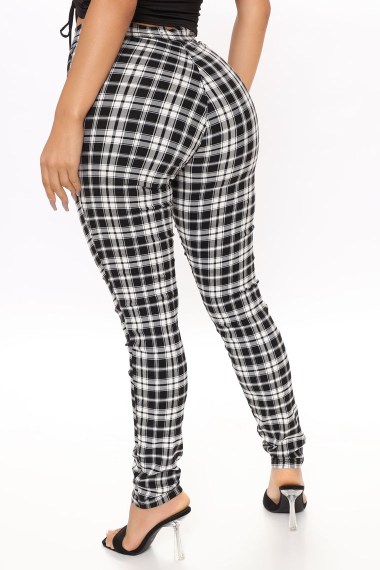 black and white plaid skinny pants