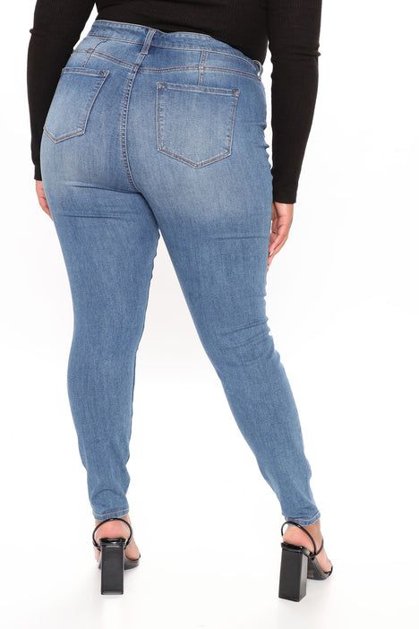 fashion nova classic mid rise skinny jeans