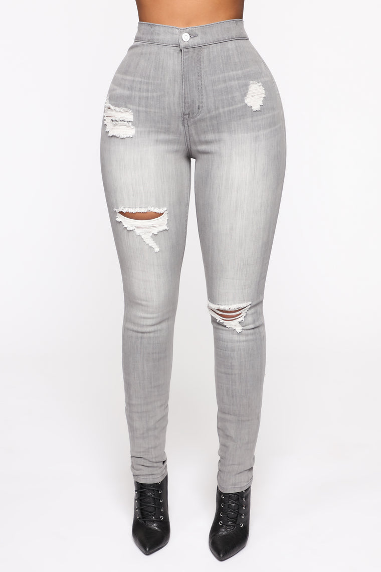 grey high waisted jeans
