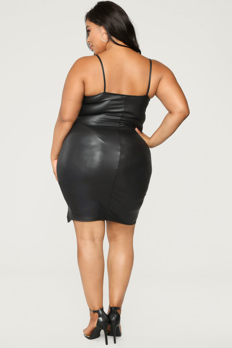 leather dress size 18