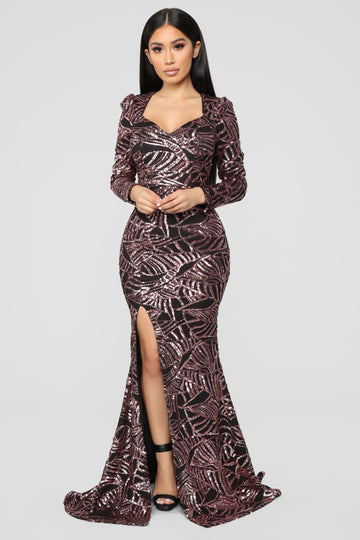 unforgettable romance sequin dress