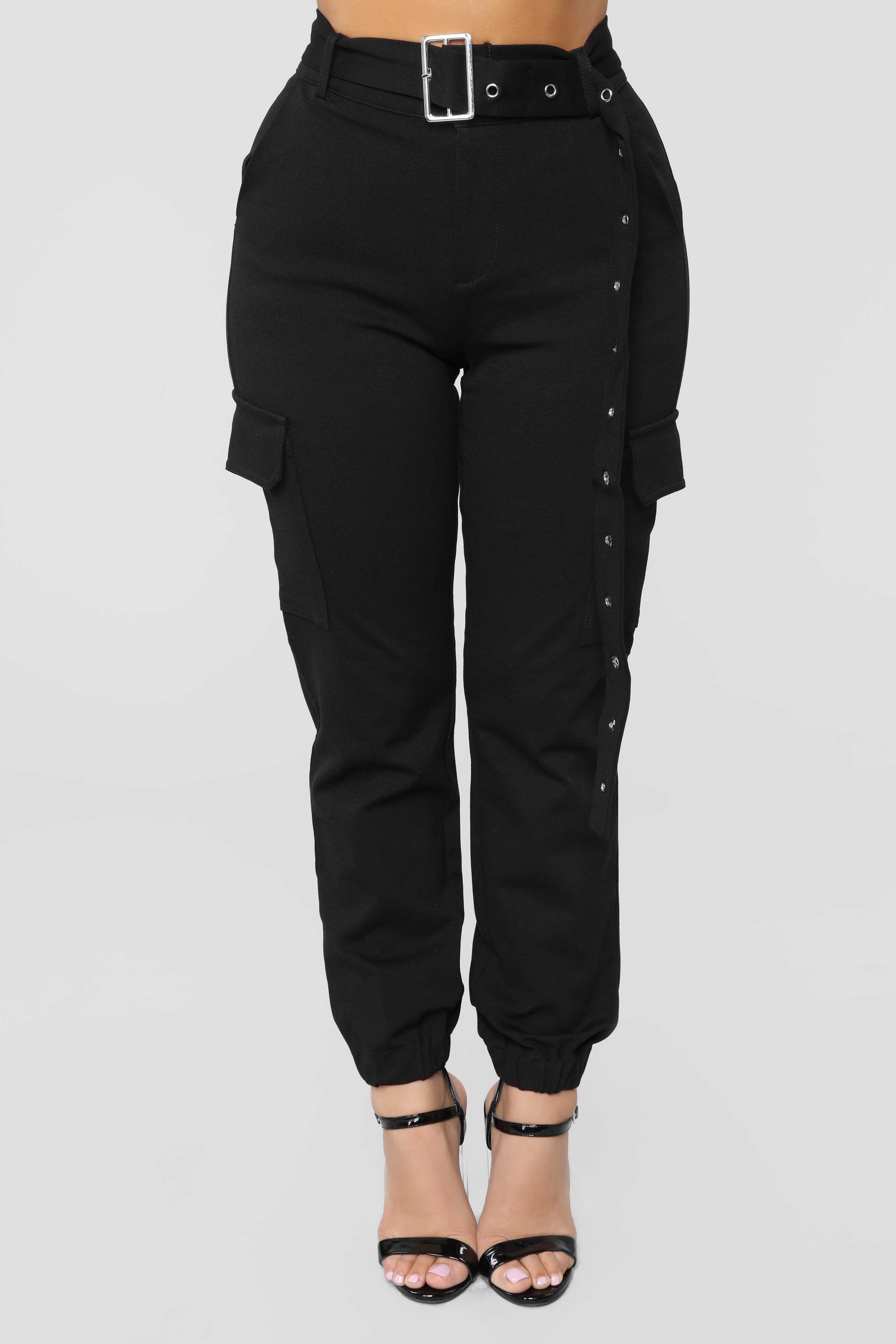 belted joggers