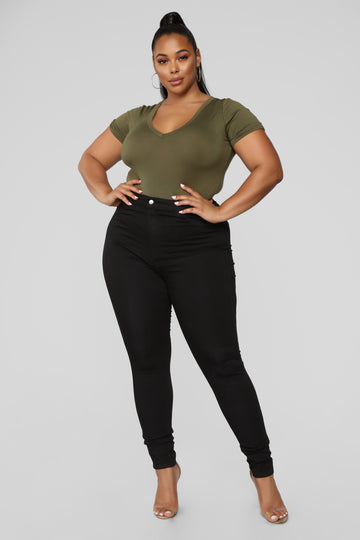 plus size stores like fashion nova