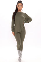 Don't Get This Twisted Pant Set - Olive