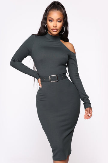 fashion nova work attire