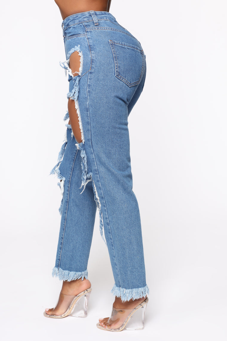 loose end jeans